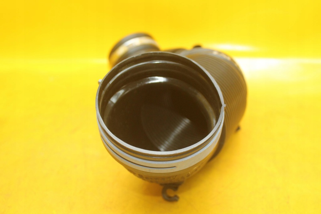 фото №6, Пабтрубок  впускной воздуха vw passat b7 2.0 tdi 3c0129654q
