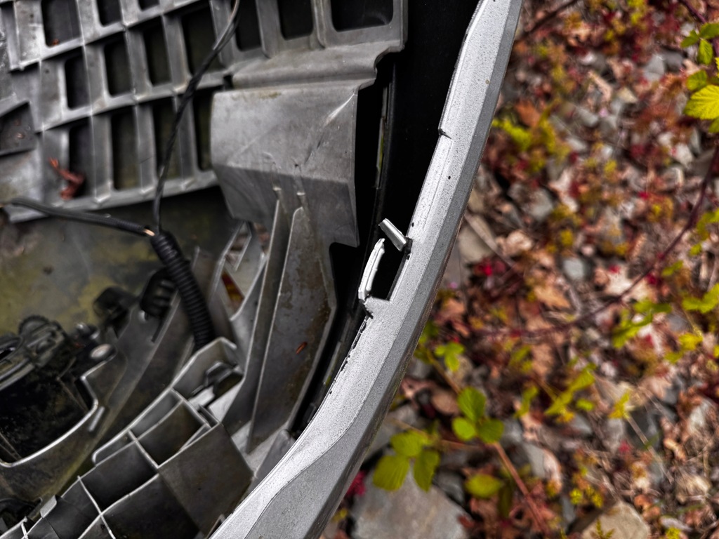 фото №3, Бампер передний перед renault scenic ii lift перед 2006- оригинальный номер