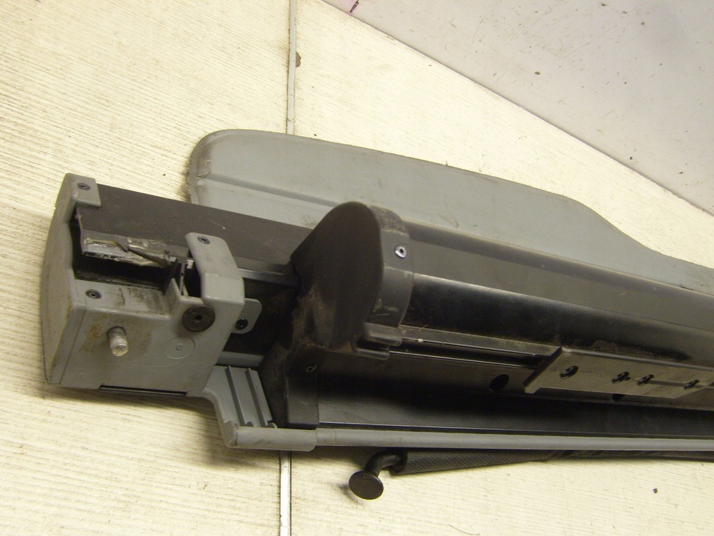 фото №11, Шторка багажника задняя 8236358 bmw 5 e39 kombi