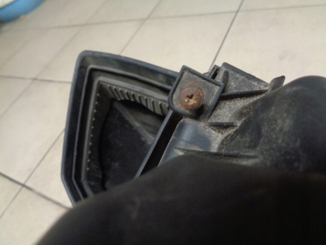 фото №10, Корпус фільтра повітря vw phaeton 4,2 3d0129620b