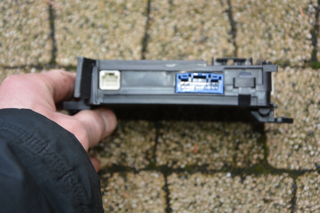 фото №3, Блок управления подвеска mazda 6 kd45675yof