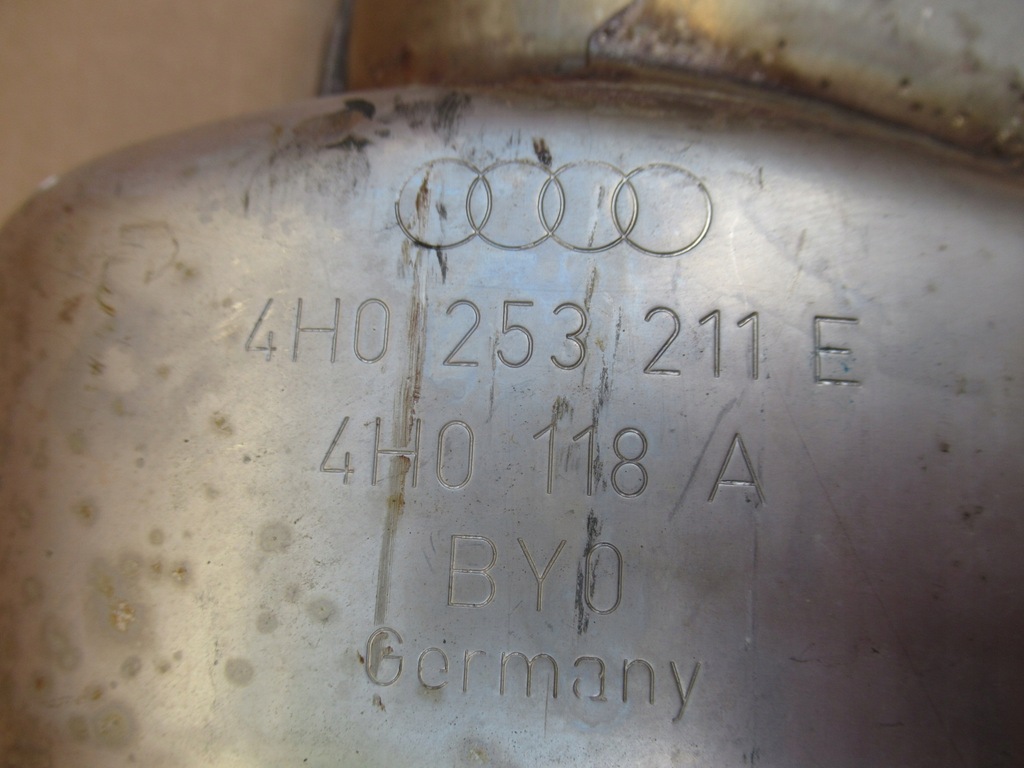 фото №11, Audi a8 s8 d4 вихлоп труба вихлопна лівий правий 4h0253211e