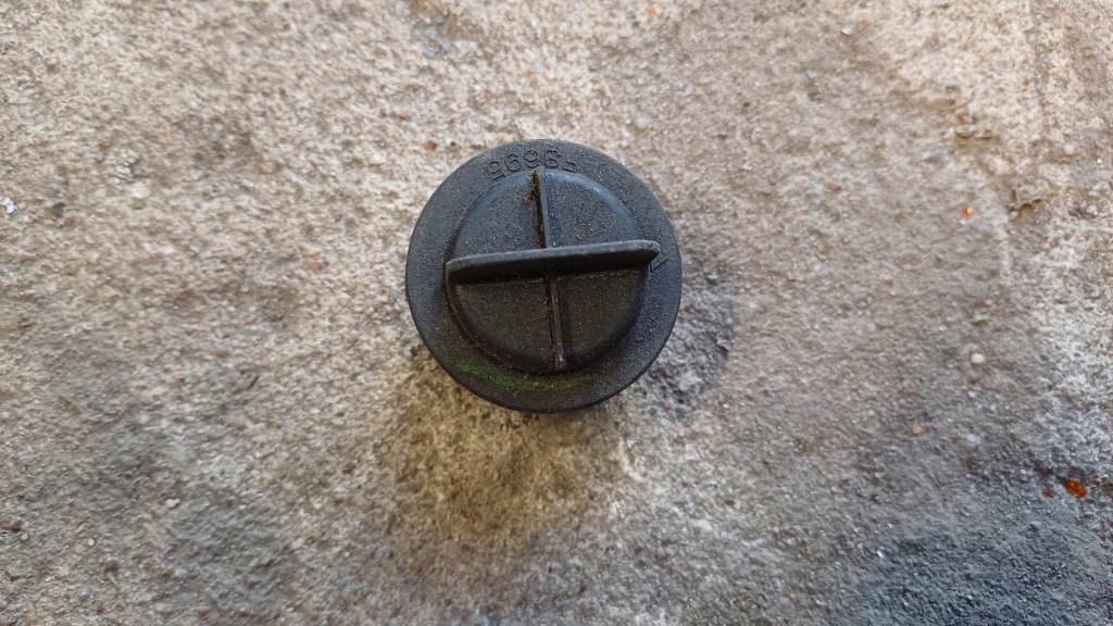 Купити Citroen c3 цоколь лампочка лампи