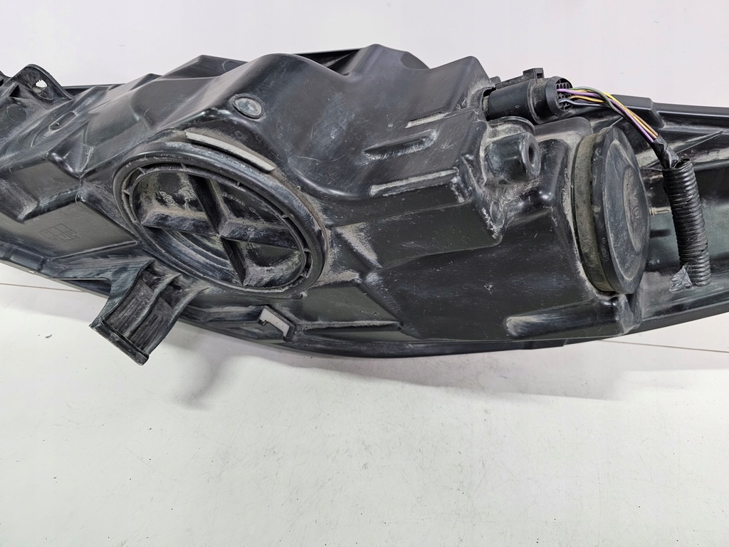 фото №10, Лампа передняя правая правый перед ford fiesta mk7 7 обычная eu 8a61-13w029-ah