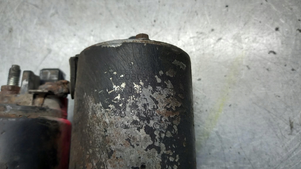 Стартер vw passat , golf iv 02a911023b в Украине