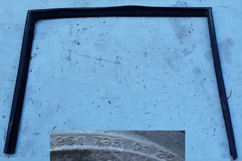 Купити Прокладка скло лівий задній mercedes r 251 2517350125