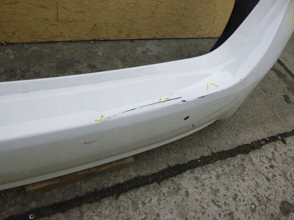 фото №6, Toyota corolla e16 sedan бампер задняя