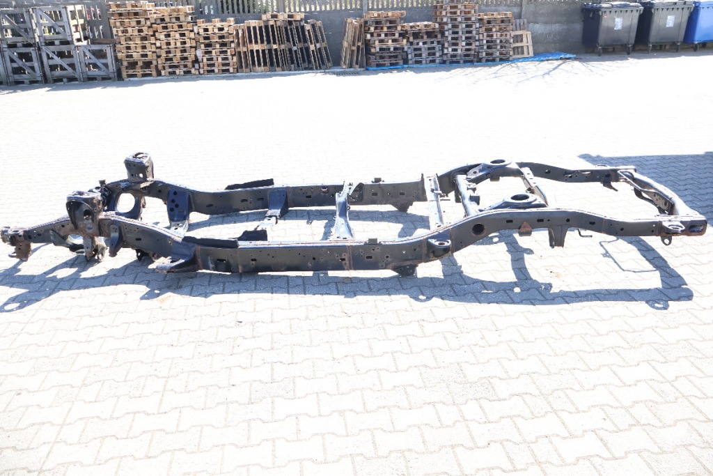 Купити Toyota land cruiser 200 4.5 v8 рама