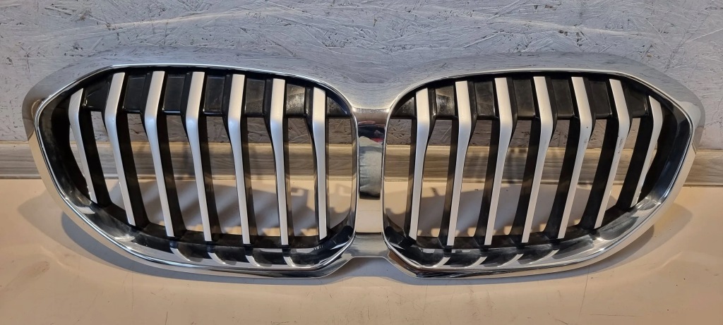 фото №1, Решётка радиатора решётки радиатора bmw 1 f40 luxury