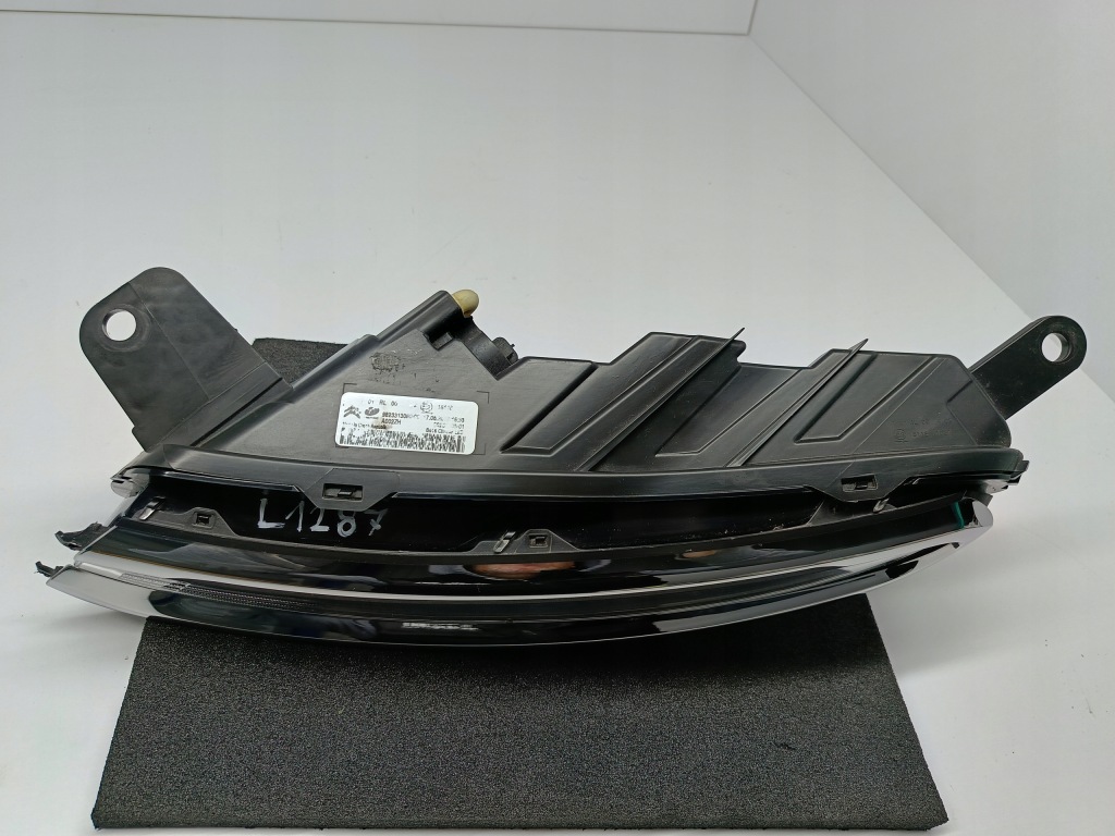 Купить Citroen c3 3 16- фара левая фонарь  drl левая перед led oem 9823313080