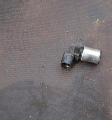 фото №1, Subaru legacy outback 2.5 10- датчик вала