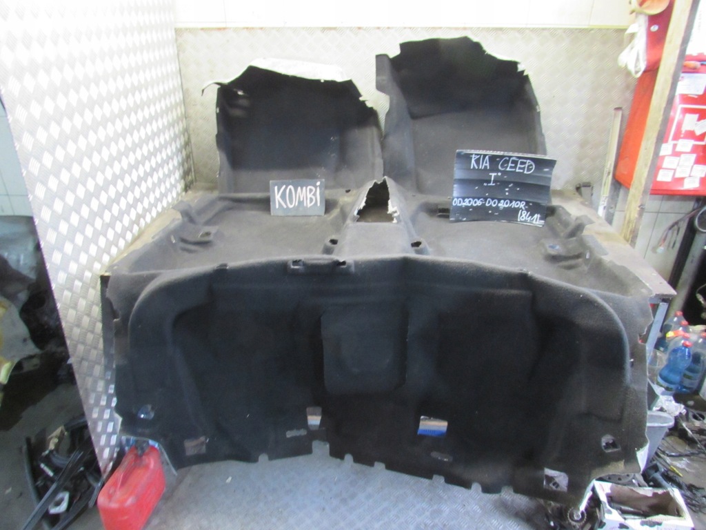 фото №1, Обшивка підлога kia ceed 06-10r kombi