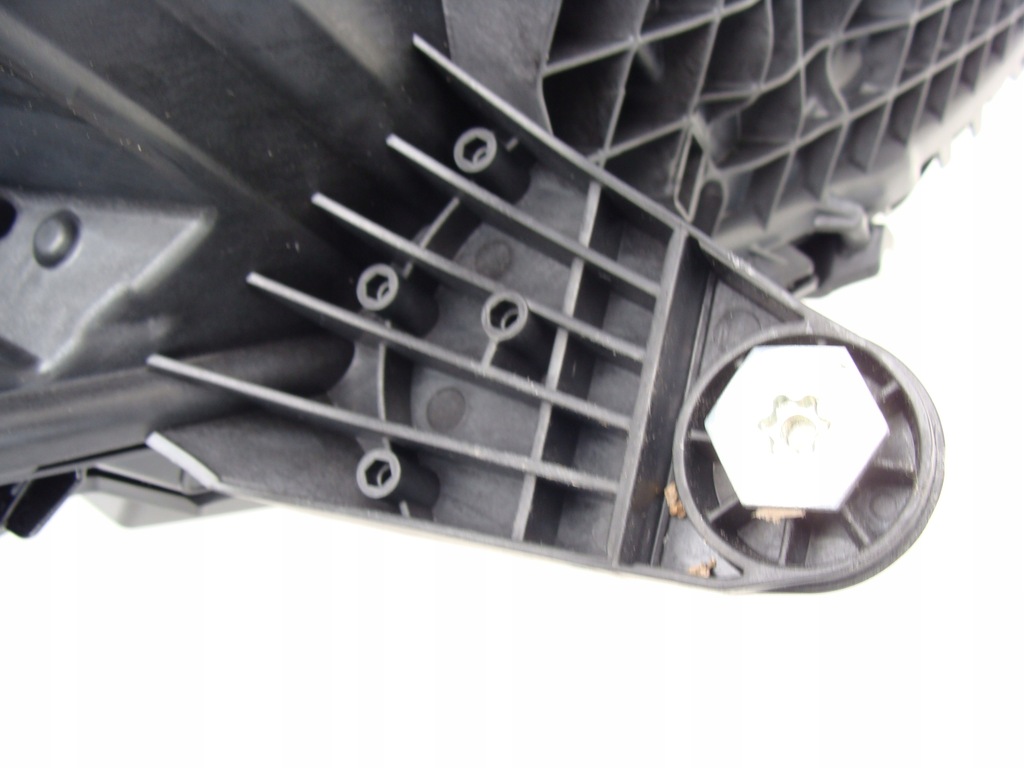 фото №9, Лампа левый перед mercedes eqc a2939062700 nowa !!!