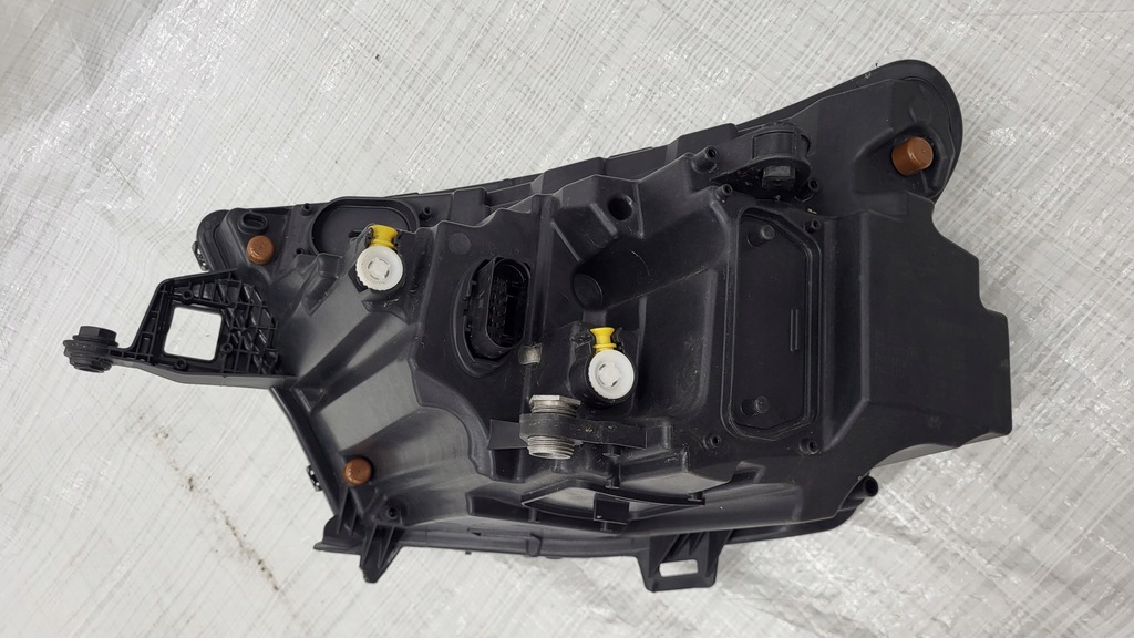 фото №10, Фара лампа передняя правая skoda kamiq 658 full led