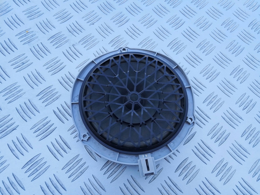 фото №1, Peugeot 208 3d i 1.2vti 2013 динамик дверь 9665231980