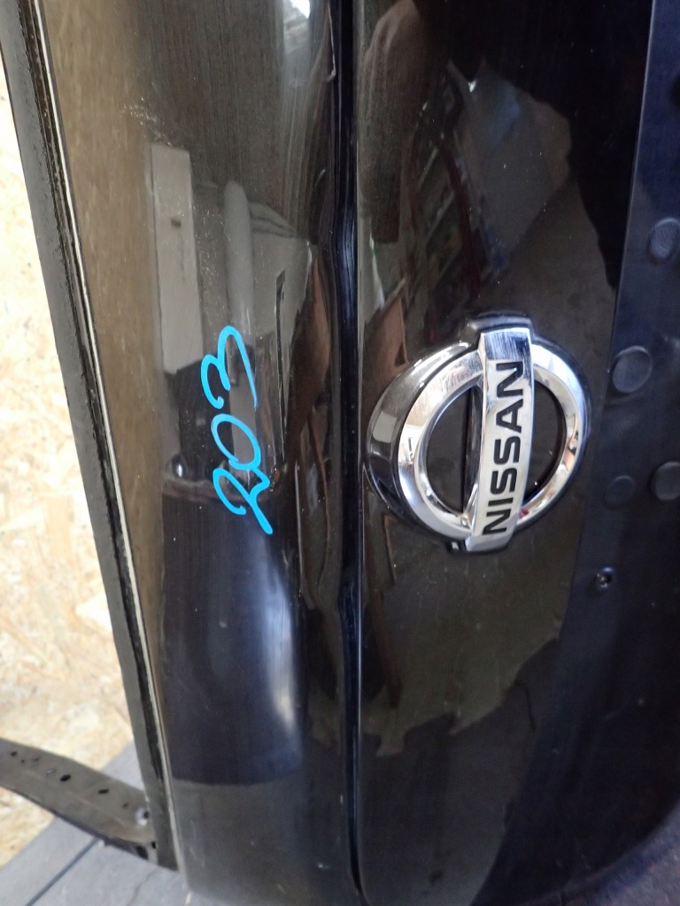 Крышка багажника задняя nissan juke в Украине