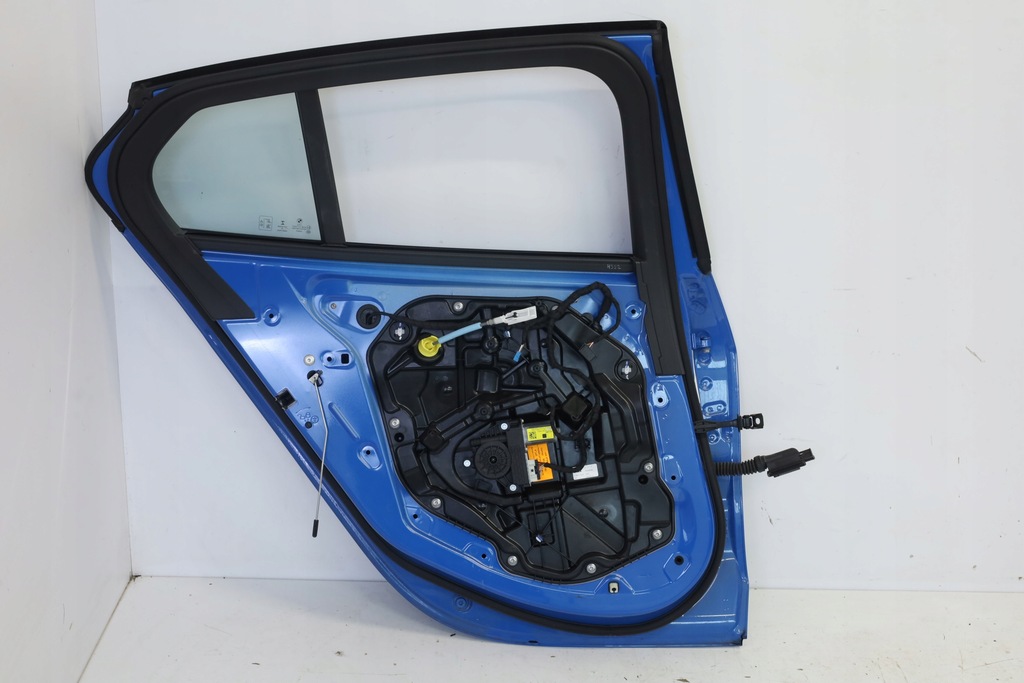 фото №10, Дверь левая левый перед передние задняя bmw f40 c1d