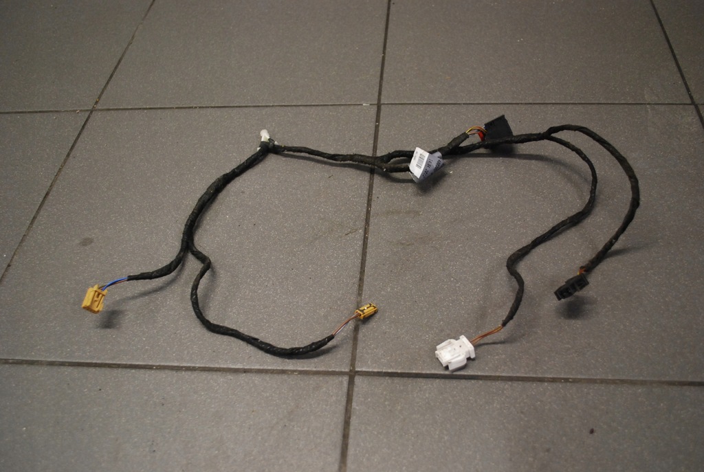 фото №1, Джгут двері задня audi a5 lift 8k0971693b