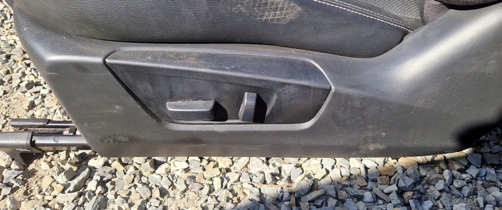 фото №7, Suzuki kizashi сидіння шкіра електрична заднє сидіння uk