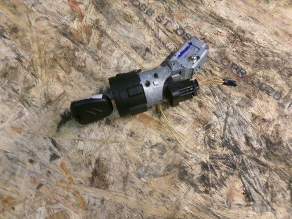 фото №1, Citroen berlingo iii замок зажигания с ключ 1.6 e-hdi