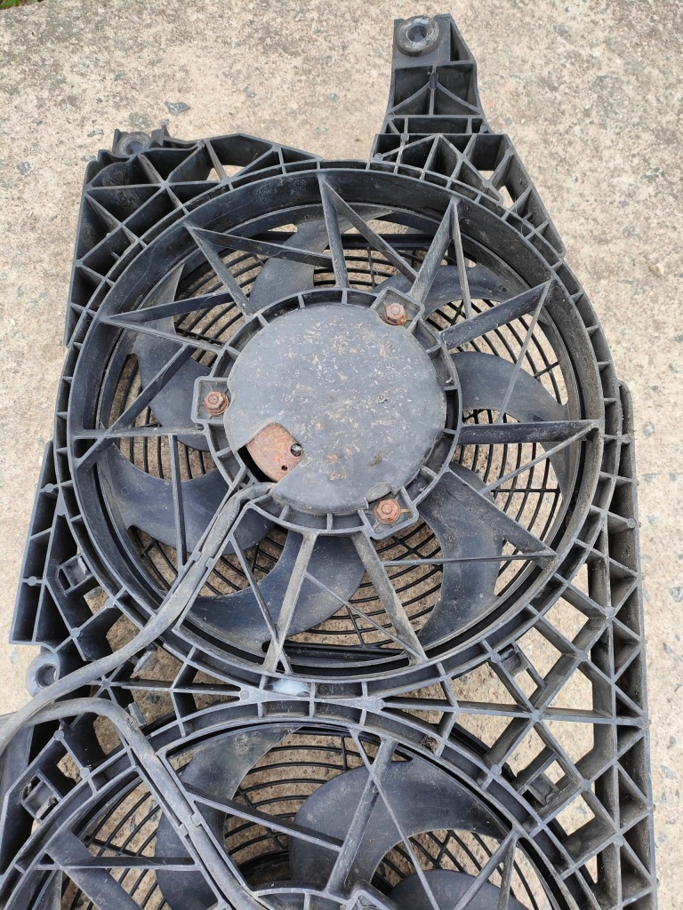 Mercedes-benz viano защита вентилятора радиатора cdi 2.2 дизель a0015005293 с Разборки