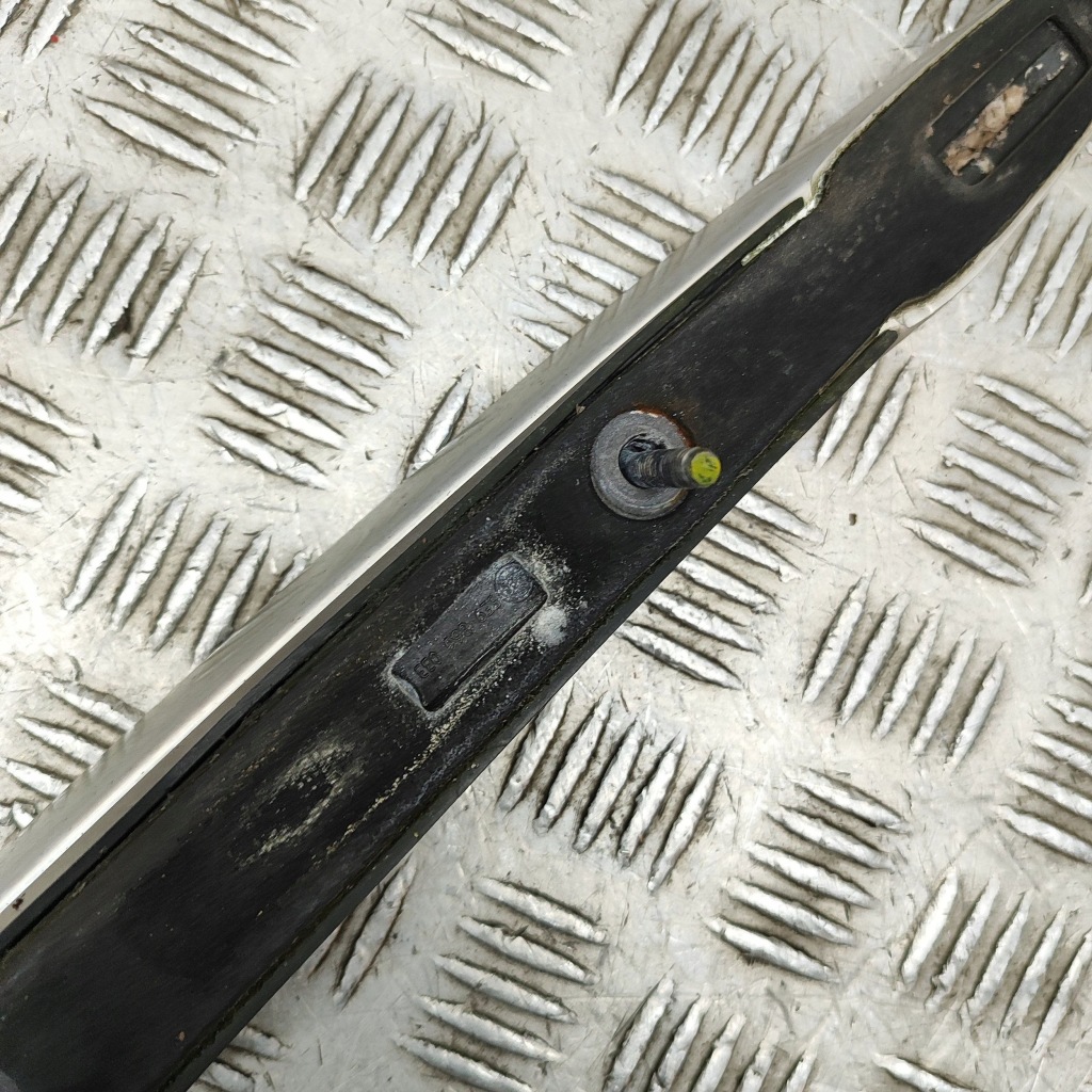 Skoda octavia mk3 5e 2014 ліва сторона рейлінги дахові Зі Шроту