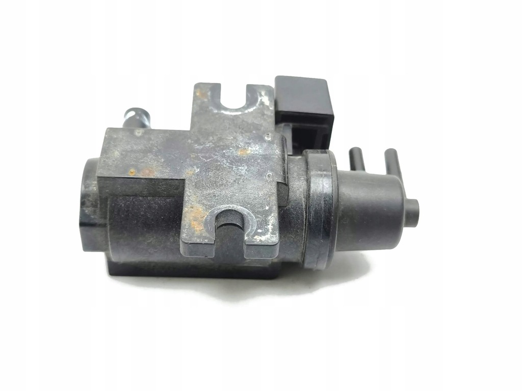 фото №6, Bmw 5 e60 e61 2008 клапан давления