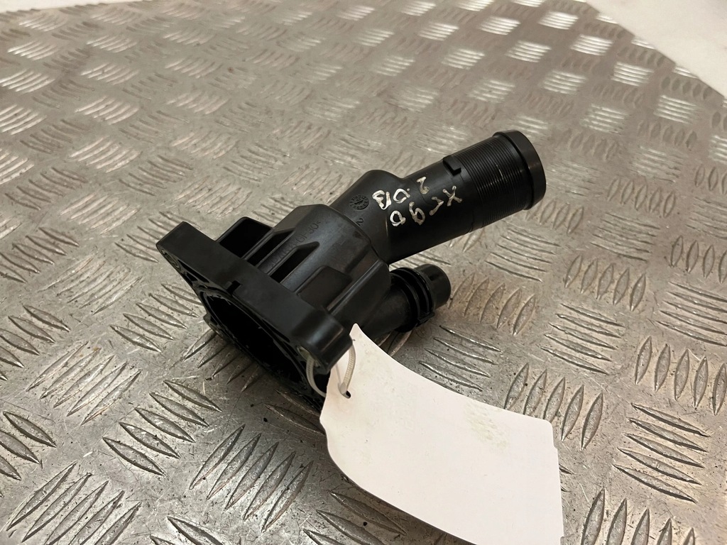 фото №1, Volvo xc90 2020 термостат / корпус термостата