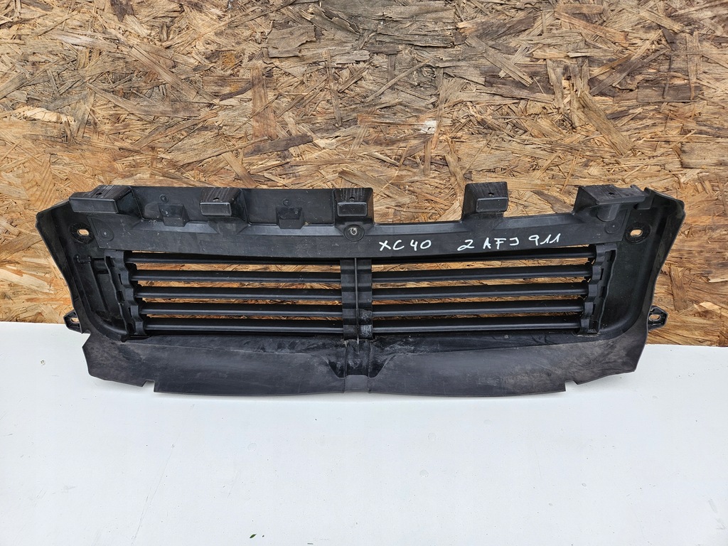 фото №1, Volvo xc40 ii шторка жалюзи впуск воздуха 31455415