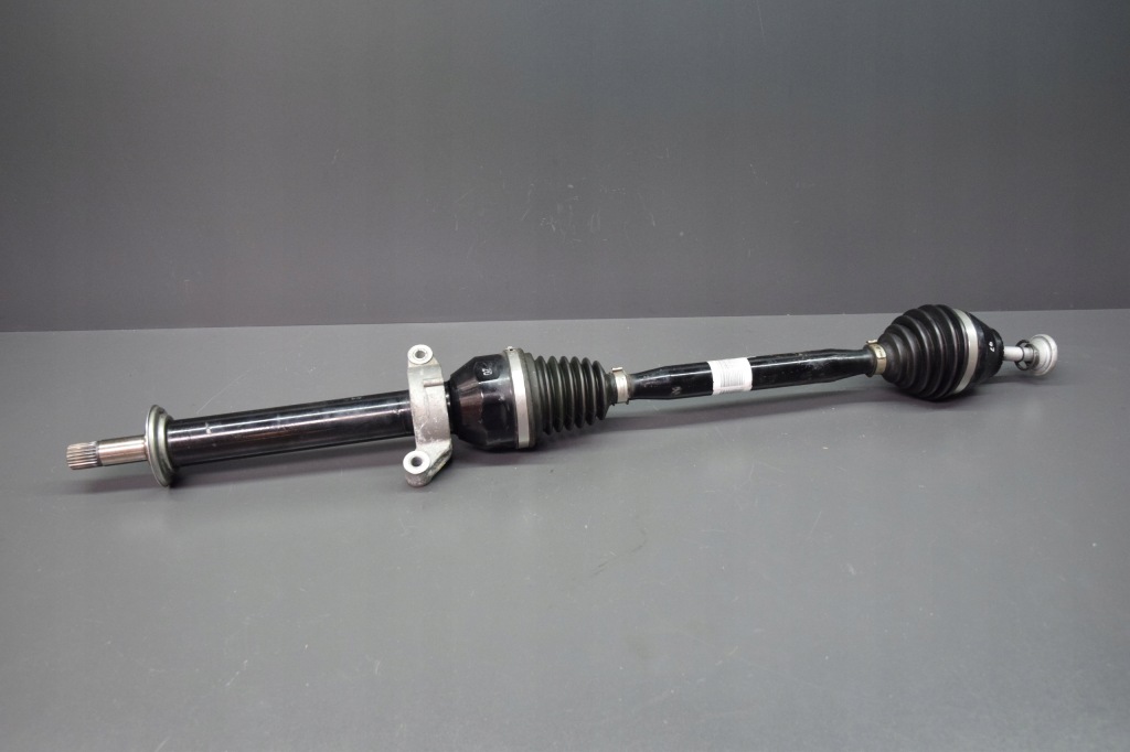 фото №1, Приводной вал левая перед передняя bmw i8 i12 i15 26186km