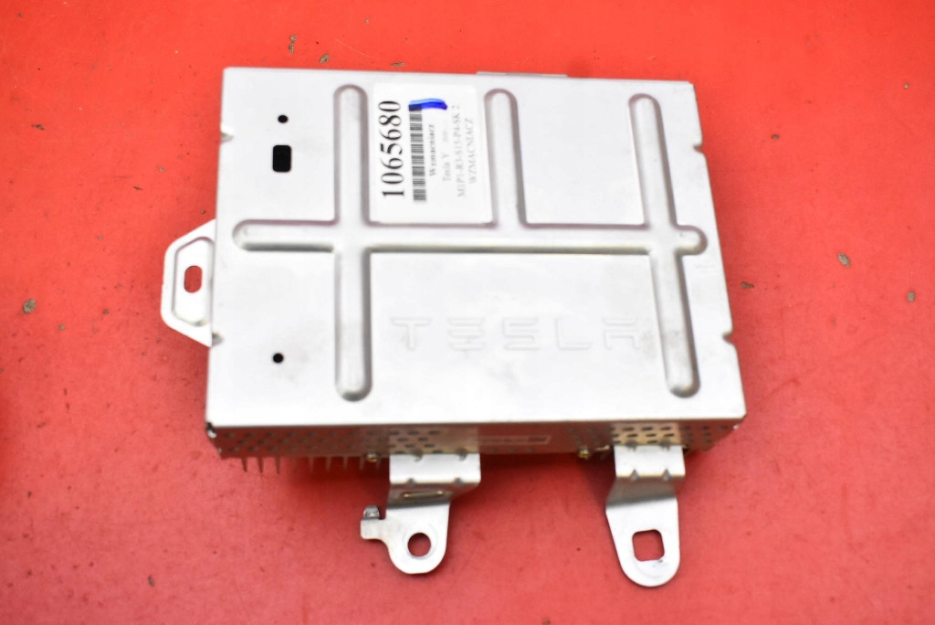 Підсилювач радіо 1507152-01-b tesla model y 20- Ціна