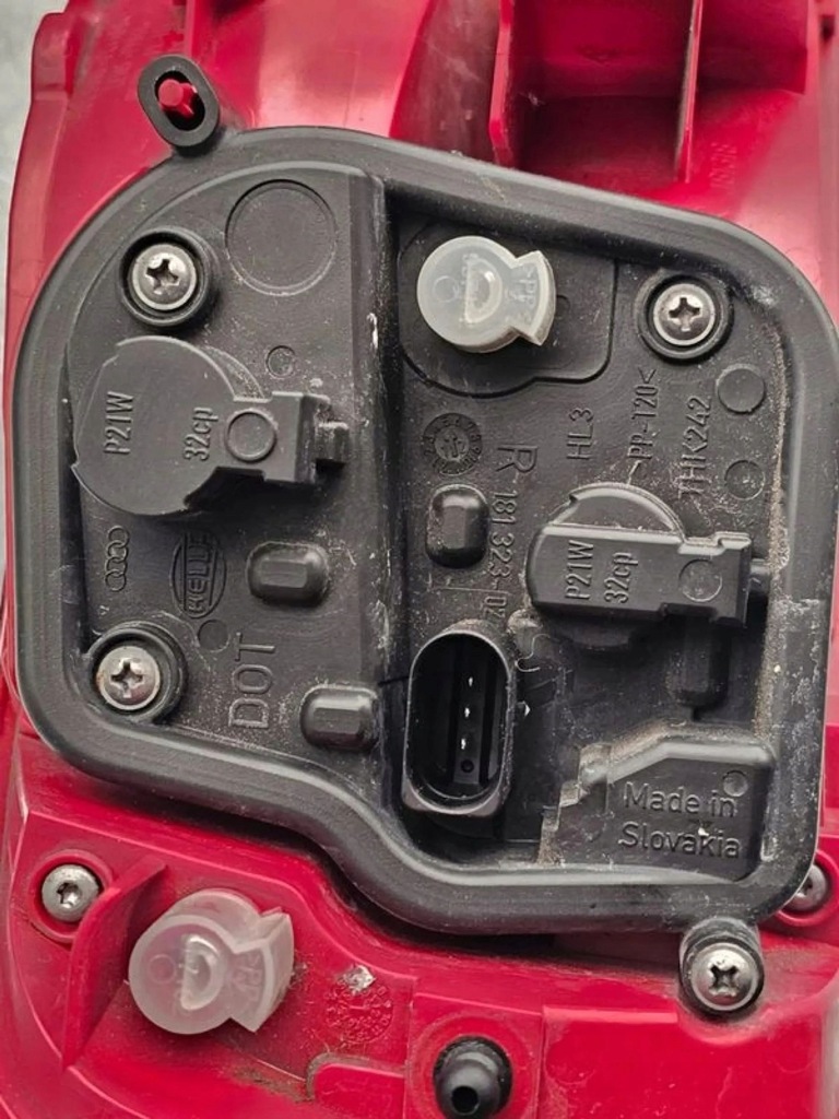 фото №10, Audi a4 s4 b8 sedan lift 2013 лампа правый задняя правая задняя