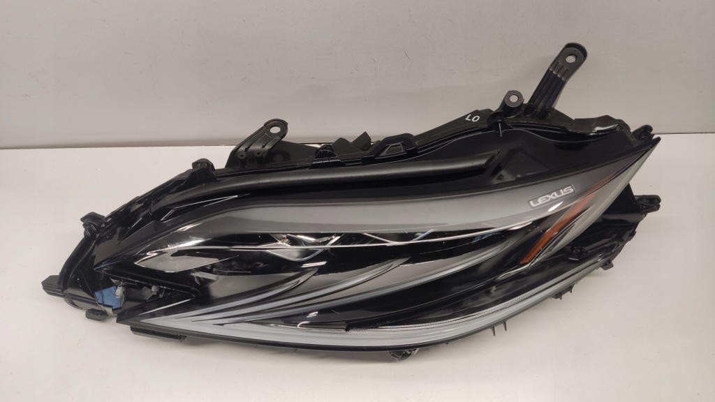 Lexus ls ls500 ls500h full led лампа ліва фара Недорого