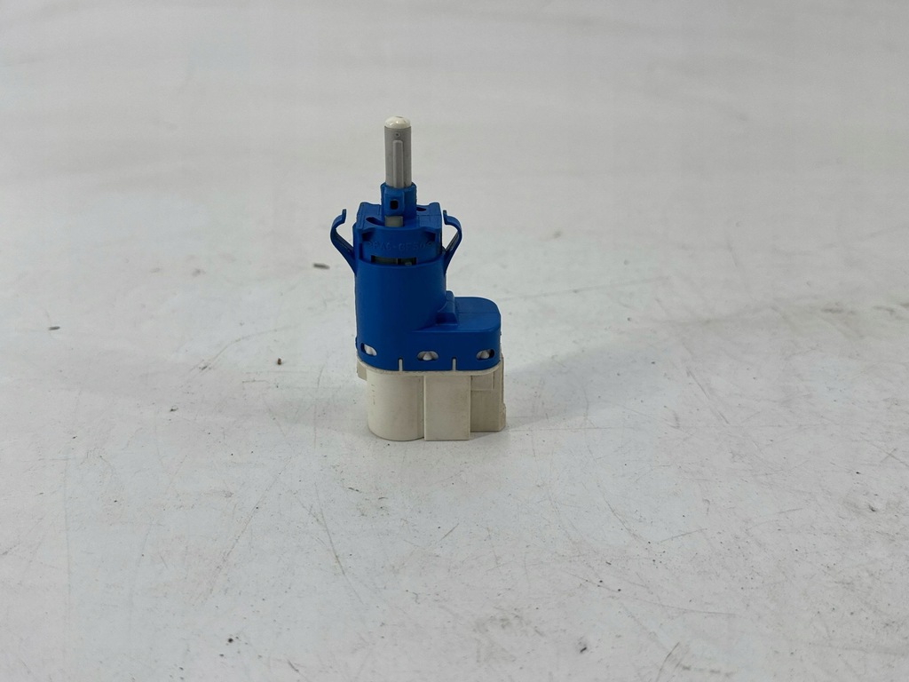 фото №6, Ford fiesta st 2014 датчик педали тормоза / стоп-сигнал