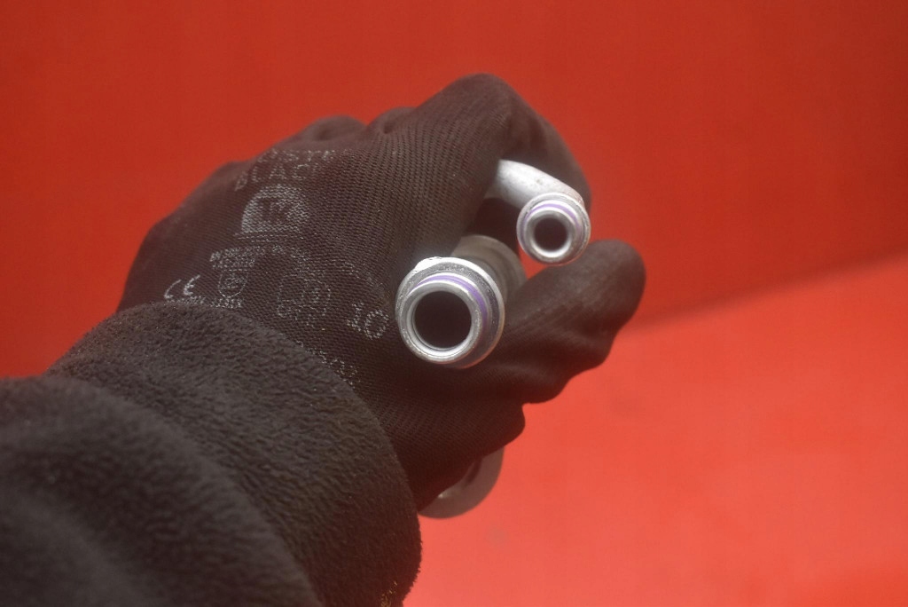 фото №5, Шланг трубка кондиціонера gx73-19a834-eb jaguar xe x760 2.0 d 180 km 14-19