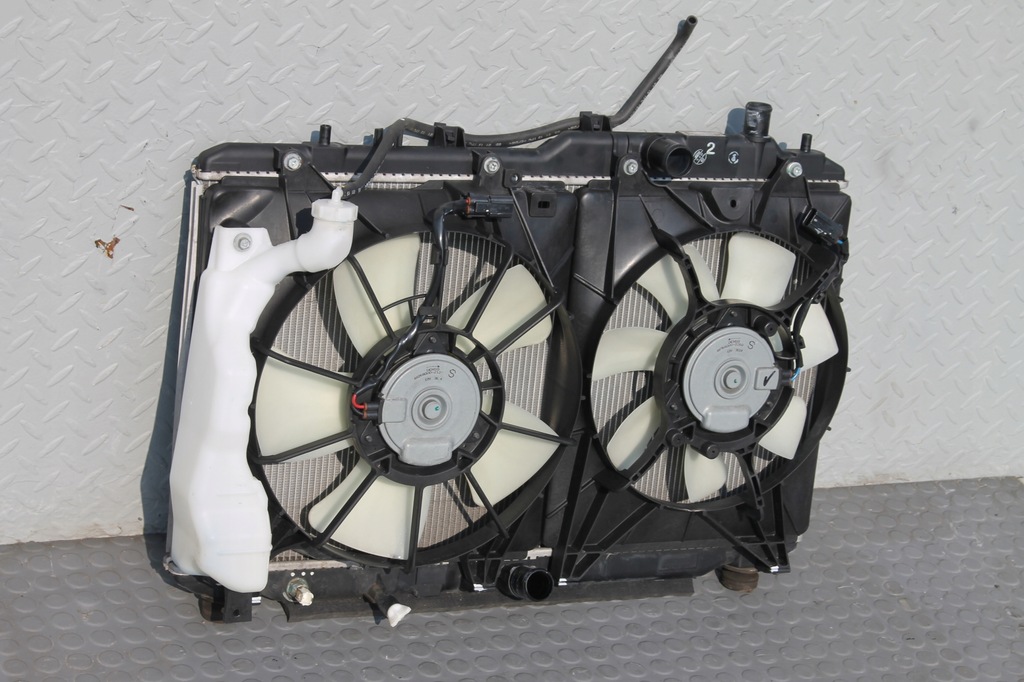 фото №10, Вентилятор + радіатор wody кондиціонер pas honda hr-v ii 1.5 i-vtec 15-21