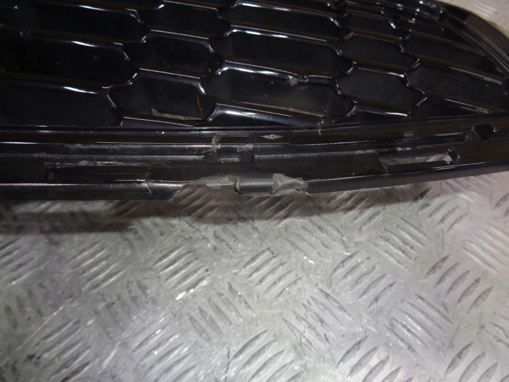 фото №4, Решётка радиатора решётка радиатора бампера перед kia ceed 2 ii 12- 86351-a2010