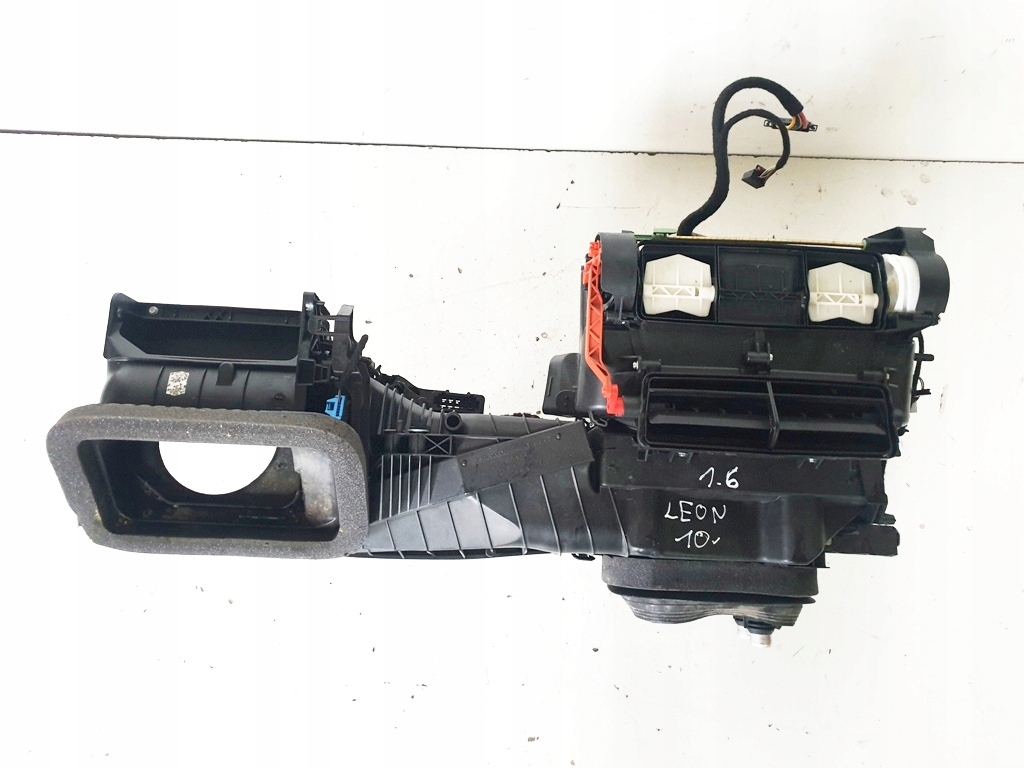 фото №8, Seat leon ii 1p1 10r lift обігрівач europa