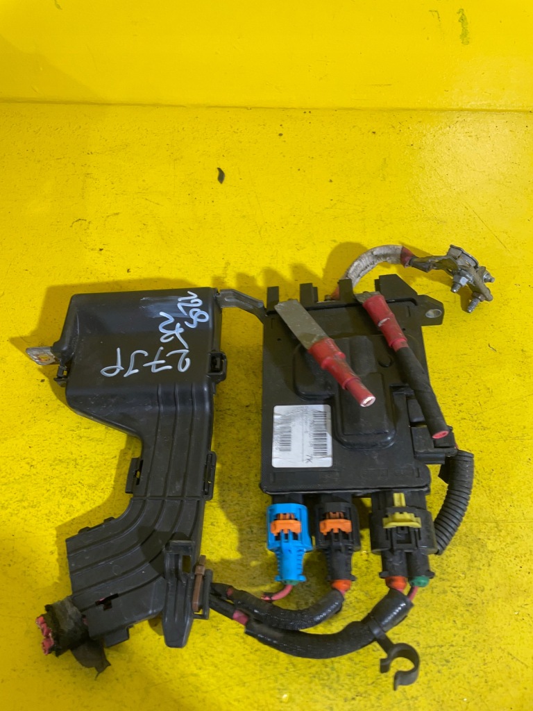 фото №1, Renault scenic iii - клема плюсова запобіжники 248800010r