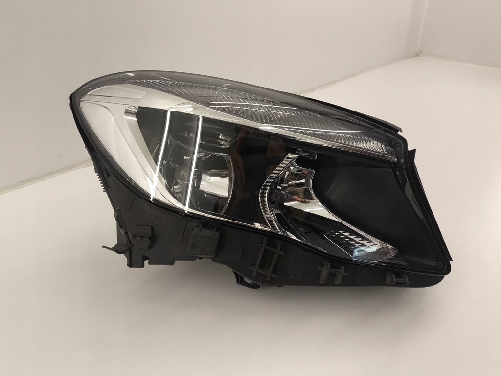 фото №1, Лампа правий перед mercedes gla w156 x156