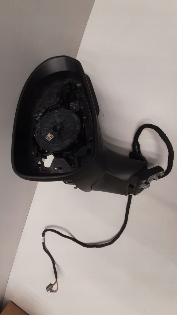 Зеркало правое конструкция каркас 9+8 pin mercedes eqe w295 v295 Недорого