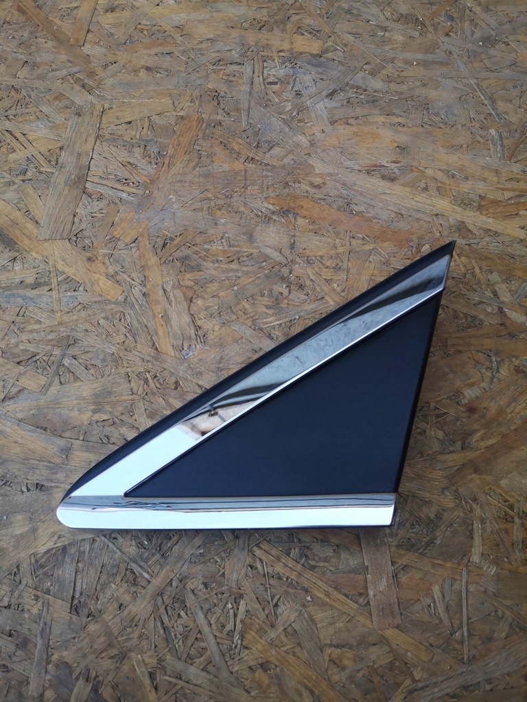 фото №1, Ford kuga mk2 треугольник крыла левый хром