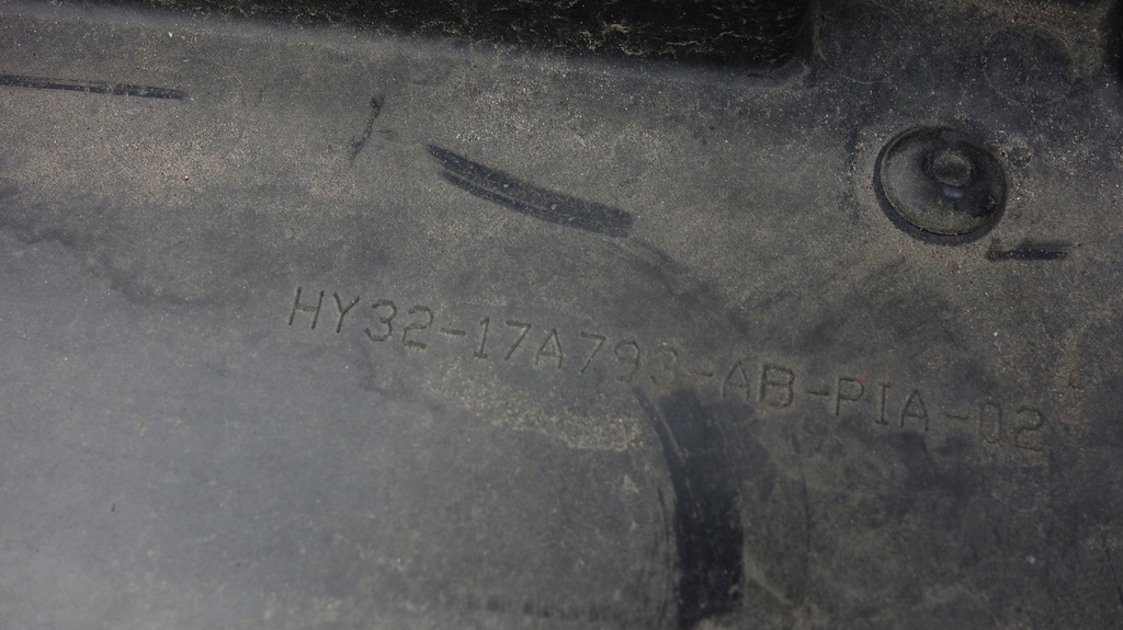 фото №10, Land rover discovery v 5 усилитель бампера перед кронштейн