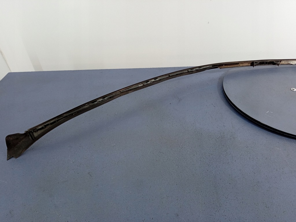 фото №5, Mercedes e w212 sedan молдинг кровельная левая 040