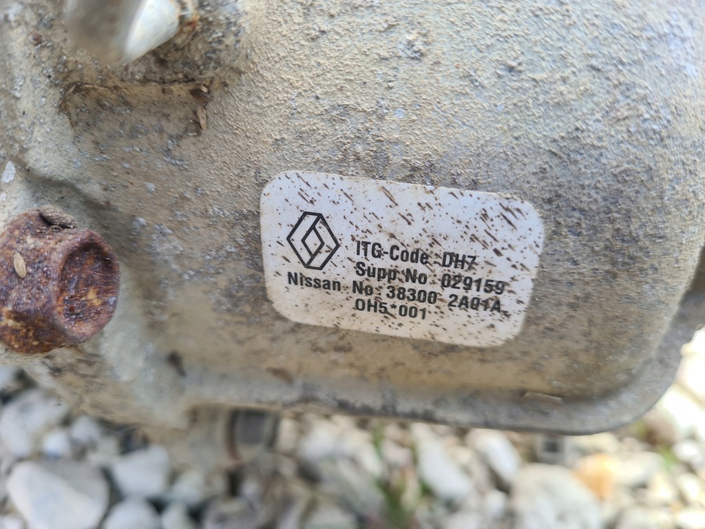 фото №7, Балка задняя dacia duster 1 дифференциал приводной вал левый петля