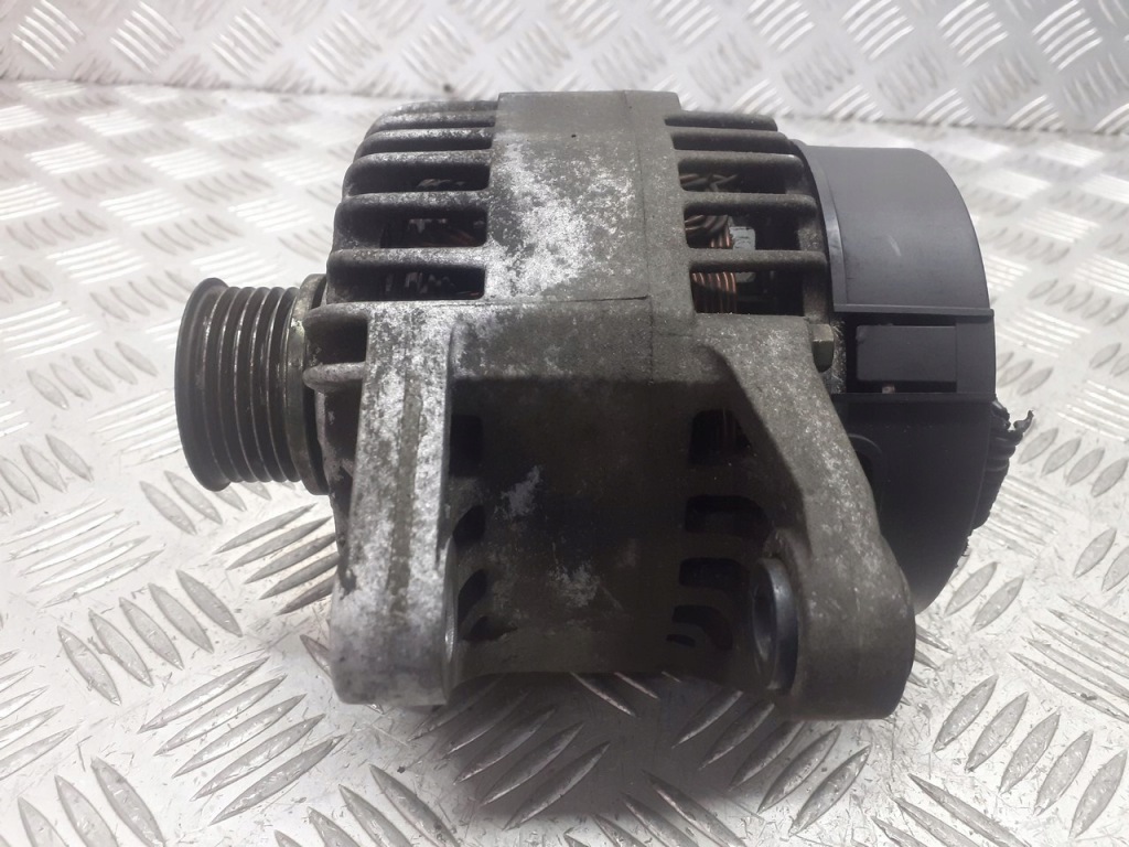 Купити Генератор alfa romeo 147 1.6 16v ts 63321836