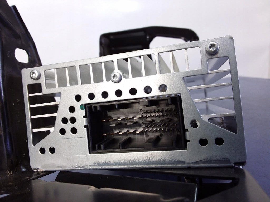 фото №4, Bmw 5 f07 f10 f11 520i усилитель аудио 9241334