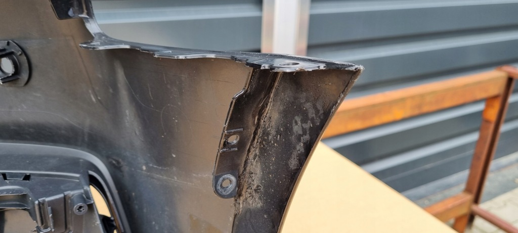 Audi a4 b9 8w0 бампер перед оригінал h097 Зі Шроту