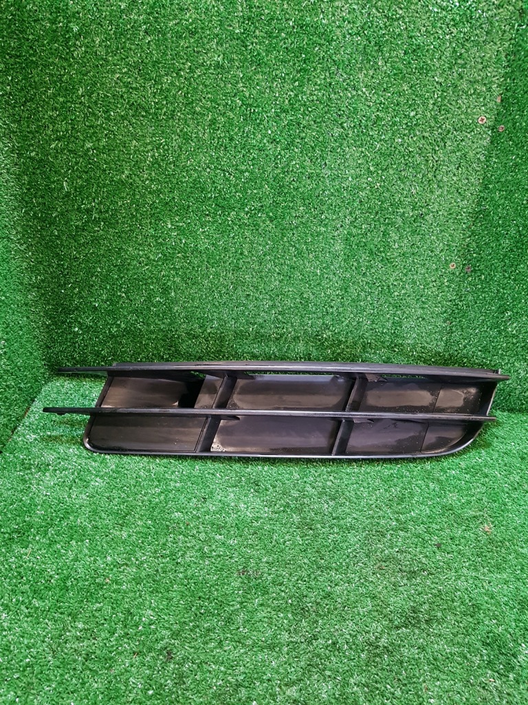 фото №1, Решётка бампера левая audi q7 2007 4l0807681