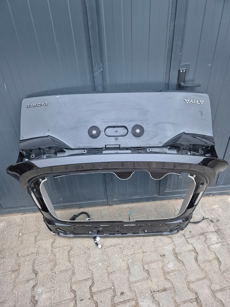 фото №1, Nissan ariya задня кришка багажника poznań